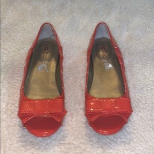 Brand New Me Too Orange Franny Flats 7.5
